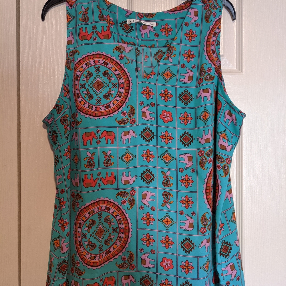 Colourful Sleeveless blouse